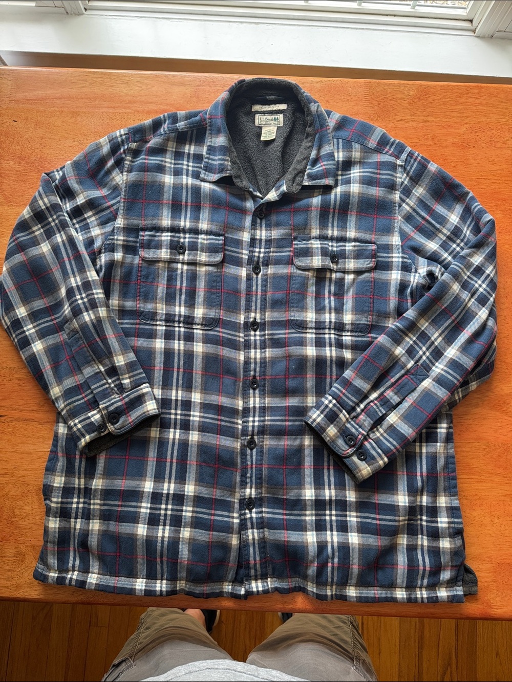 Men's LL Bean XL Blue/Gray/Red Plaid Fleece-Lined Flannel Button-Up Shacket